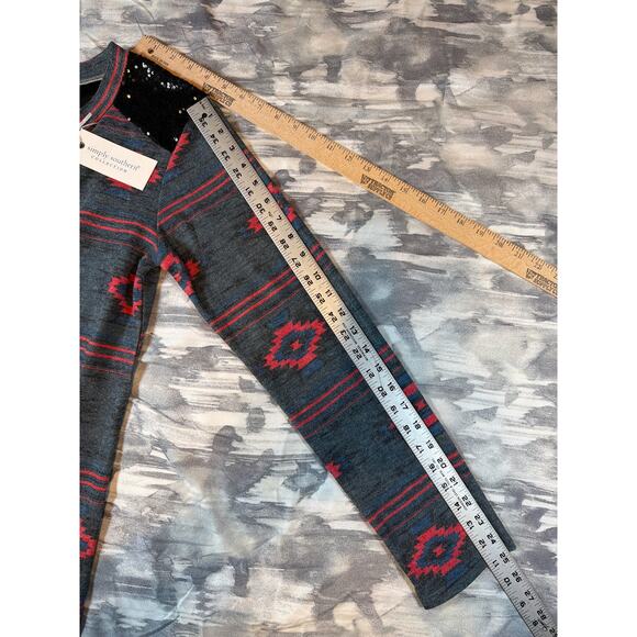 Simply Southern Black Sequined Red Grey Aztec Long Sleeve Dress Large NWT Gift - Picture 5 of 8